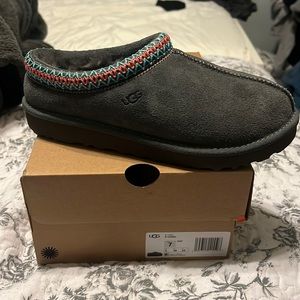 UGG TASMAN SLIPPERS